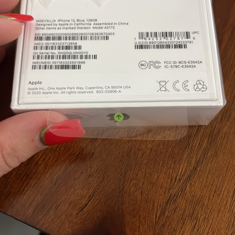 Phone - Picture 2 of 7